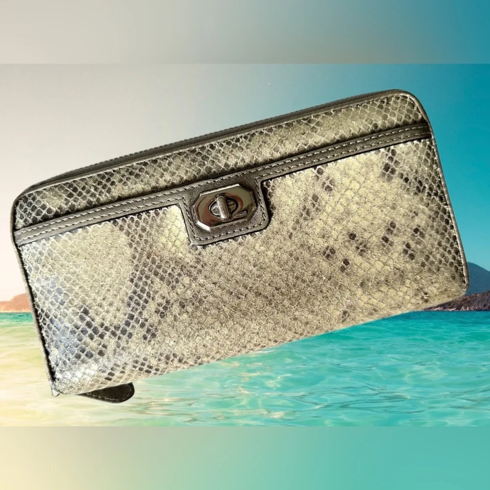 Coach Silver/Grey Ex Large Turnlock Accordion Zip Wallet - Snakeskin Pattern